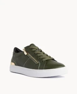 Adler Sneaker