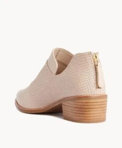 Alicia Flat -Bullboxer AU Shop Alicia22wMCDO Almond Leather Almond Perf 4 1