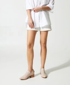 Alicia Flat -Bullboxer AU Shop Alicia Almond Leather perf 0022 1