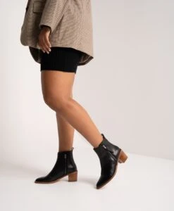 Celeste Ankle Boot 13 Celeste Ankle Boot -Bullboxer AU Shop Celeste23wURBO Black Leather2280 WEB