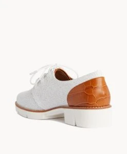 Desmee Flat -Bullboxer AU Shop Desmee22sVTSO White Tan 4