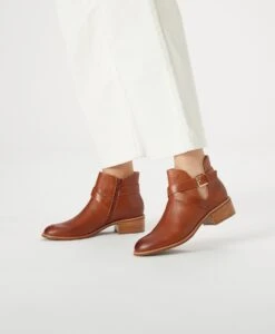 Ebba Ankle Boot -Bullboxer AU Shop Ebba21wMCDO Brandy Leather Hero
