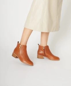 Ebony Wide Ankle Boot -Bullboxer AU Shop EbonyWide21wMCDO Brandy Leather ECOMM