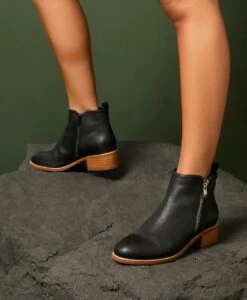 Ebony Leather Ankle Boot -Bullboxer AU Shop Ebony Black 1133