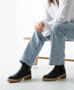 Edwina Ankle Boot -Bullboxer AU Shop Edwina23wMCDO Black Leather 2850 WEB