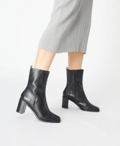 Elche Ankle Boot -Bullboxer AU Shop Elche22wMCDO Black Leather 65