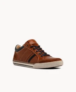 Hynek Leather Sneaker