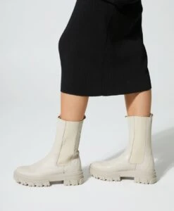 Maggie Ankle Boot -Bullboxer AU Shop Maggie22wONLO Cream Leather 0186