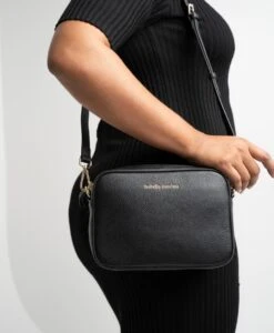 Rebecca Crossbody Bag -Bullboxer AU Shop Rebecca Bag Black Leather 7536 WEB