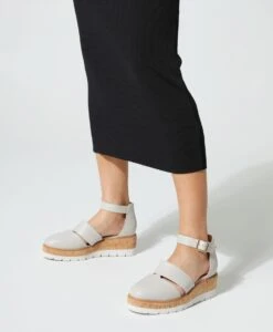 Teagan Wedge -Bullboxer AU Shop Teagan22sMNCO Bone Leather 0126