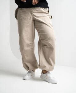 Verity Sneaker -Bullboxer AU Shop Verity W White Leather Gold Leather5220 WEB