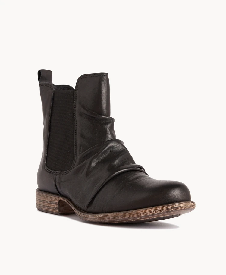 Willow Chelsea Boot 3 Willow Chelsea Boot