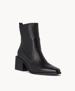 Wyatt Ankle Boot -Bullboxer AU Shop Wyatt23wMCDO Black Leather 1 1